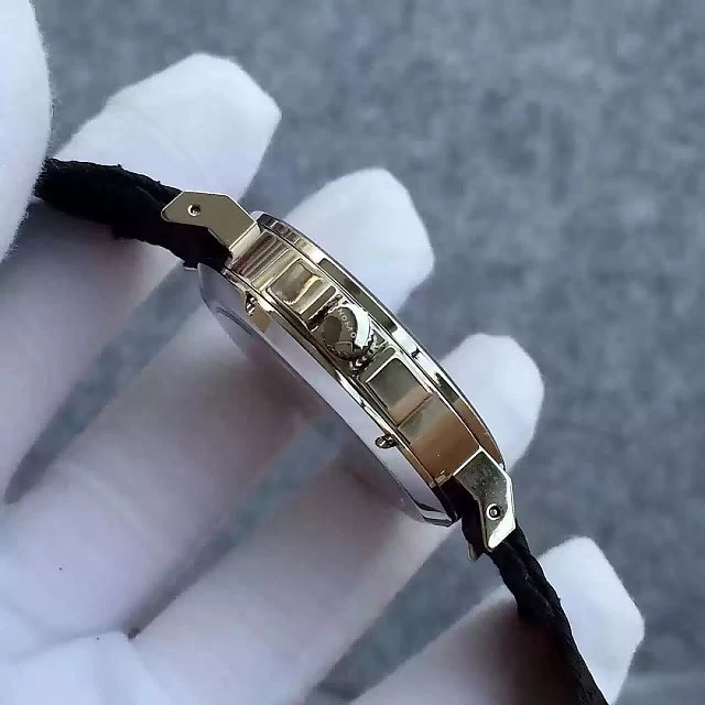 Nomos Kurma Kolu