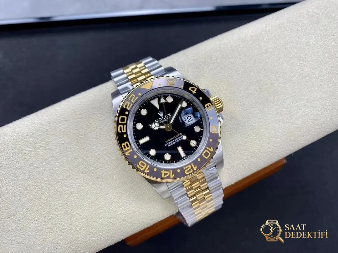 Rolex GMT-Master II 126713GRNR Two Color Replica