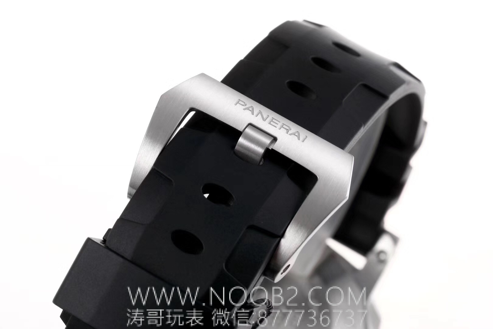 PAM01389'un küçültülmüş versiyonu: VS Panerai PAM683 seramik bezel 42 mm replika saat incelemesi — 10. fotoğraf