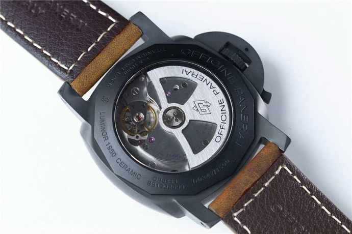 Panerai Pam441 Saat İncelemesi — 7. fotoğraf