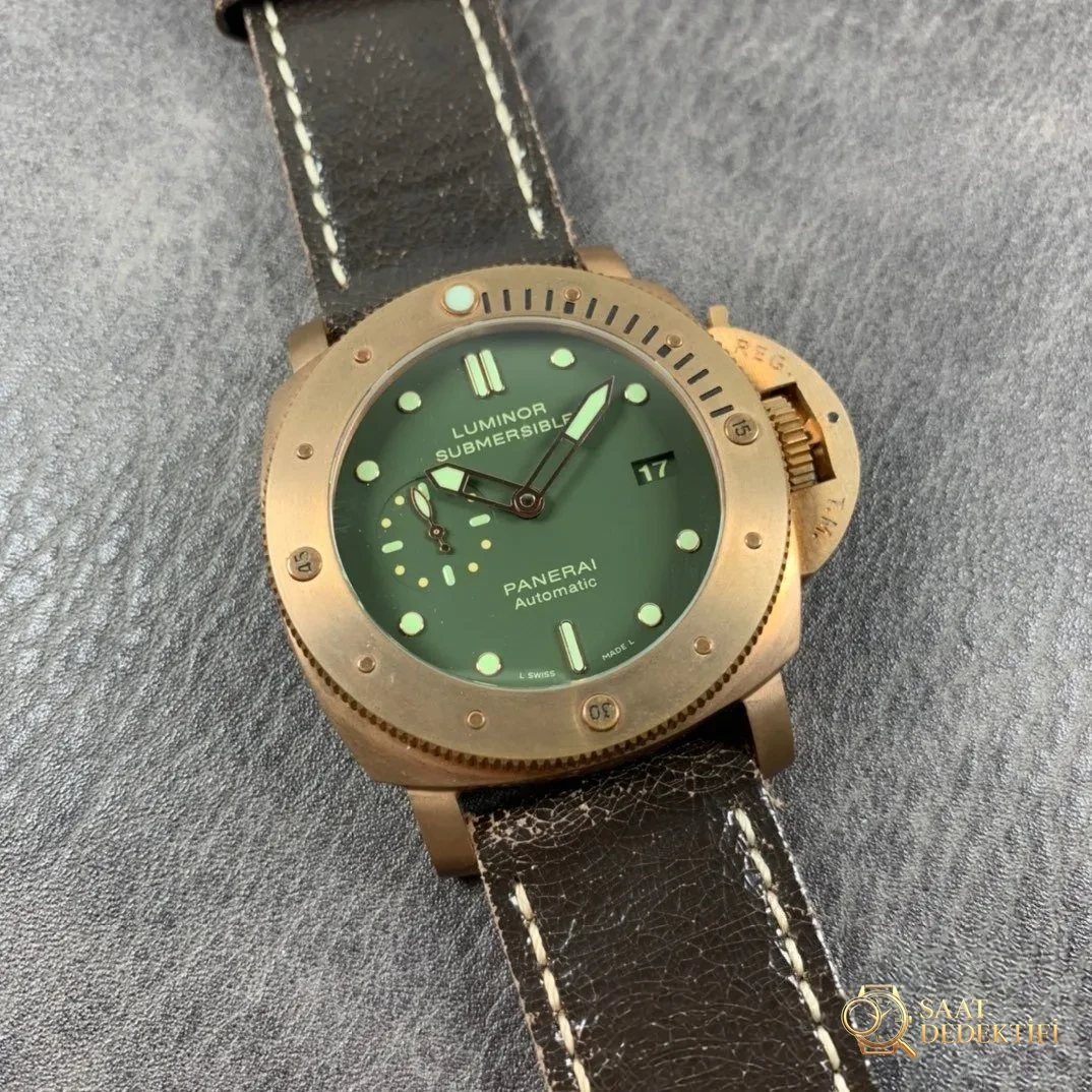 Panerai VS382 bronz saatin replikası nasıl? Nasıl yenilenir ve eskitilir? - Kadran Detayı ve Bezel İşçiliği