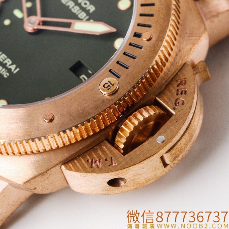 Panerai VS382 bronz saatin replikası nasıl? Nasıl yenilenir ve eskitilir? — 9. fotoğraf