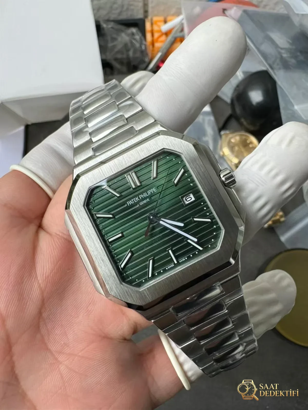 Patek Philippe Cubitus 5821 Fotoğrafları - Makro Kadran ve İndeks İşçiliği