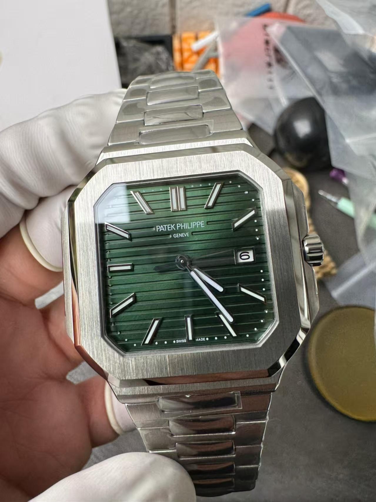 Patek Philippe Cubitus 5821 Fotoğrafları — 7. fotoğraf