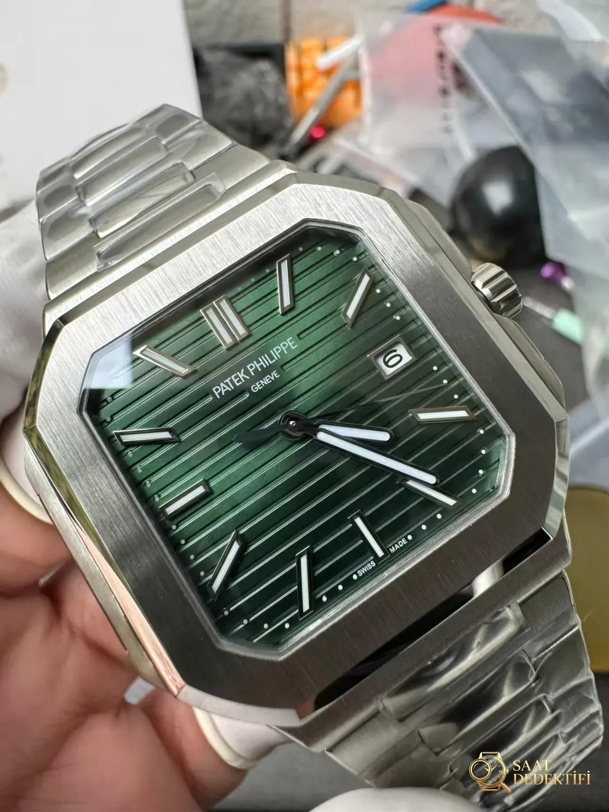 Patek Philippe Cubitus 5821 Fotoğrafları - Bilekte Duruş ve Kasa Orantısı