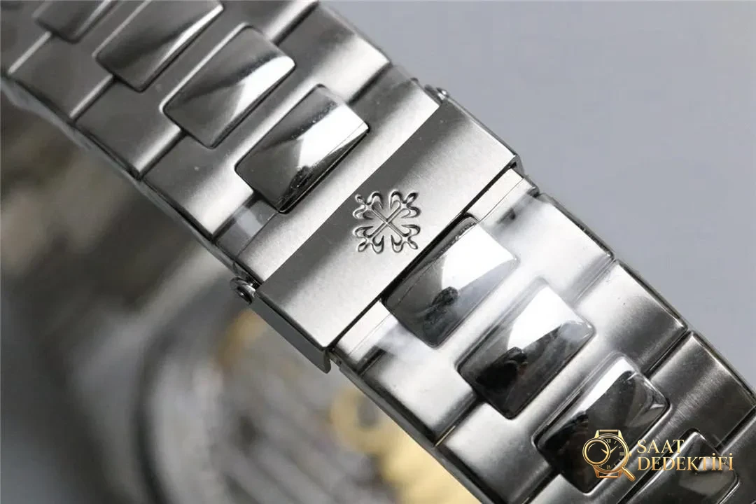 3K Factory или PPF Factory V4 для Patek Philippe Nautilus 5711? Какая версия лучше? - Положение запястья и пропорции корпуса