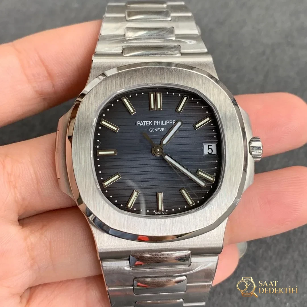 Patek Philippe Nautilus 5711 PPF Factory İncelemesi - Ön Görünüm ve Kasa Tasarımı