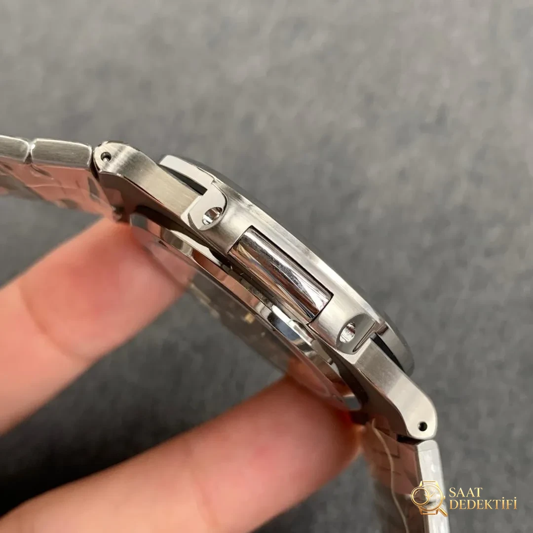 Patek Philippe Nautilus 5711 Karşılaştırma İncelemesi: PPF, MK ve PF - Bilezik, Toka ve Klips Mekanizması