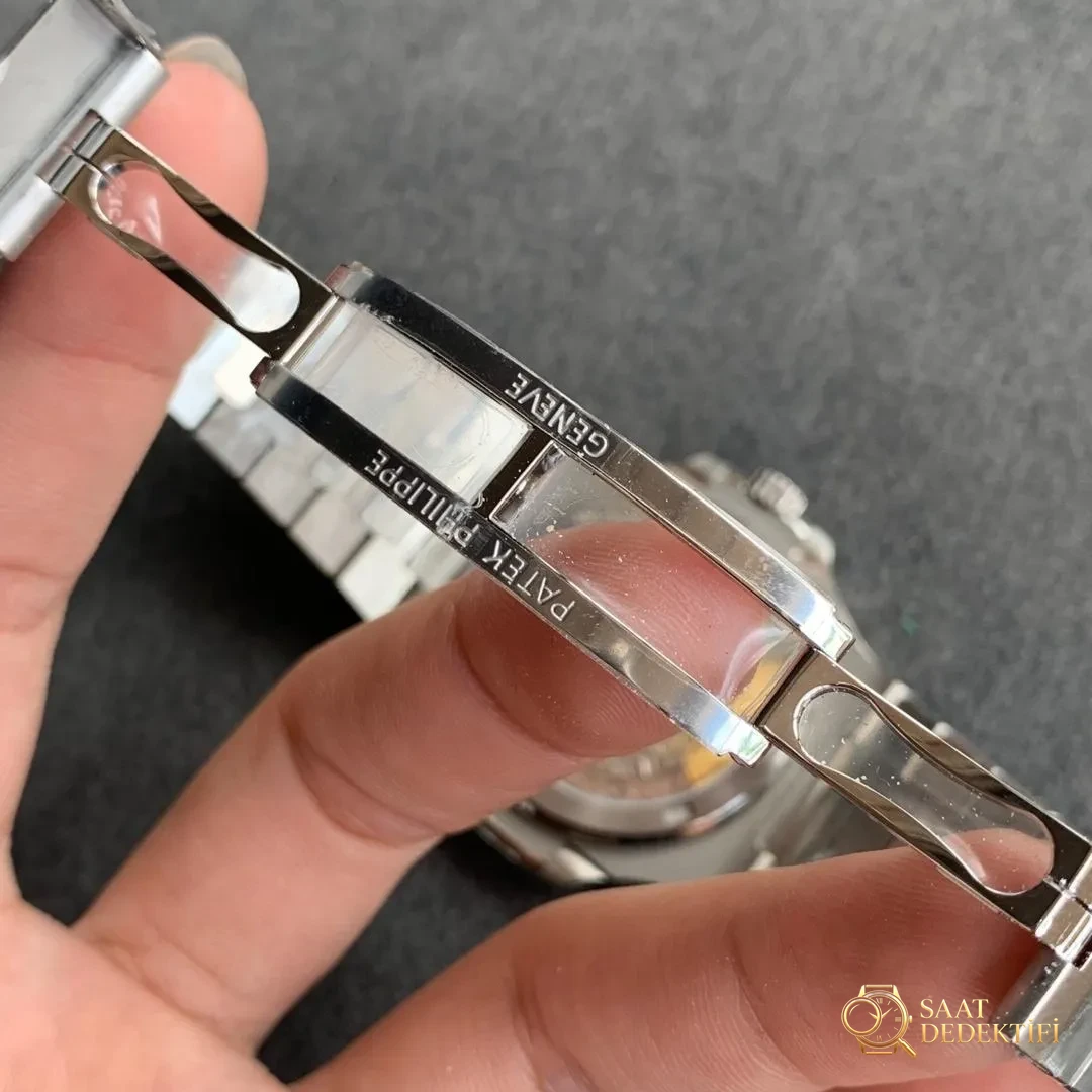 Patek Philippe Nautilus 5711 Karşılaştırma İncelemesi: PPF, MK ve PF - Klips Kilidi ve Lazer Damgalar