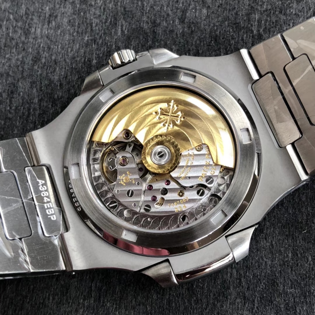 Patek Philippe Nautilus 5711 Karşılaştırma İncelemesi: PPF, MK ve PF — 17. fotoğraf