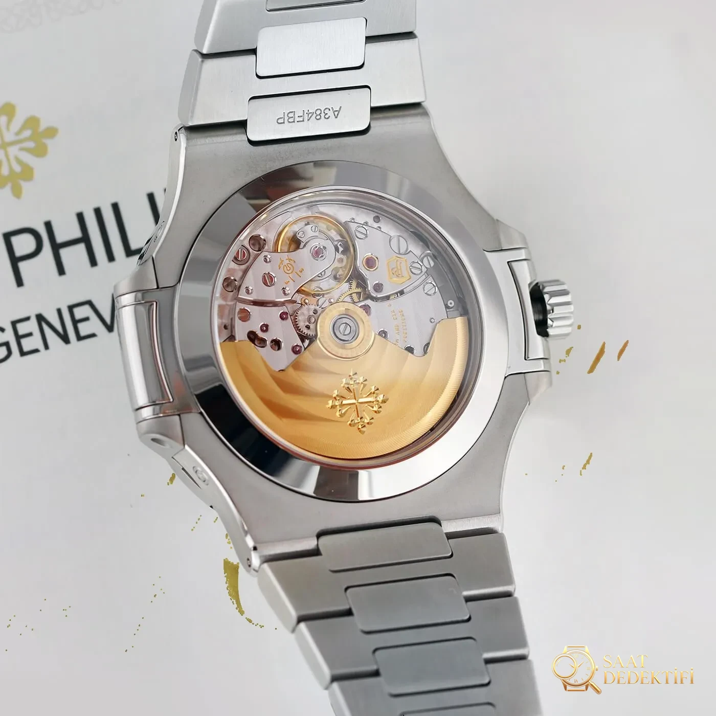 Patek Philippe 57261a 001 Nautilus Yıllık Takvim Ay Fazı 05