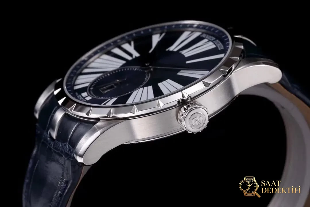 PF Factory Yeni Üretim Roger Dubuis EXCALIBUR (Excalibur Serisi) DBEX0535 Temel Seri Replika Saat Gerçek-Replika Karşılaştırması İncelemesi - Bilekte Duruş ve Kasa Orantısı