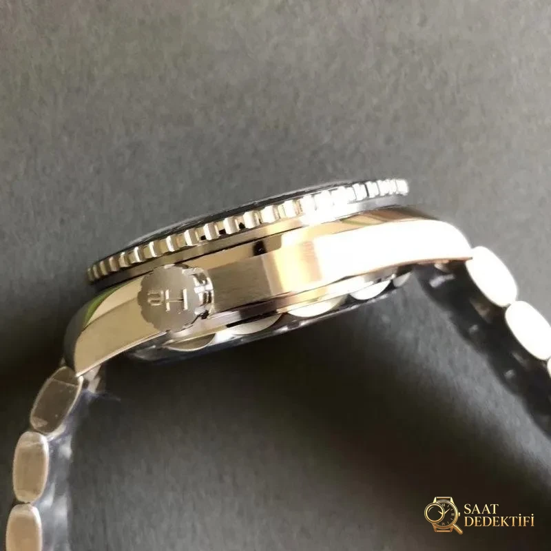Planet Ocean 600M: VS Factory Omega Seamaster 600M çeyrek turuncu ve orijinal karşılaştırmalı inceleme - Cam Yansıma Önleyici (AR) Kaplama