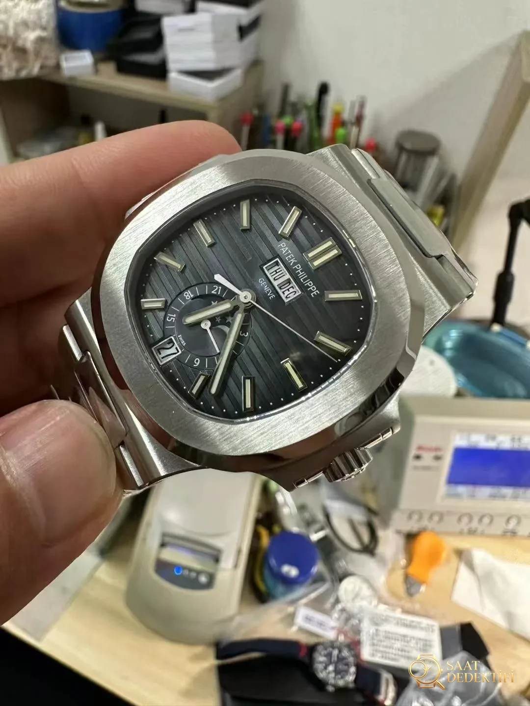 Replika Patek Philippe Yıllık Takvim 5726