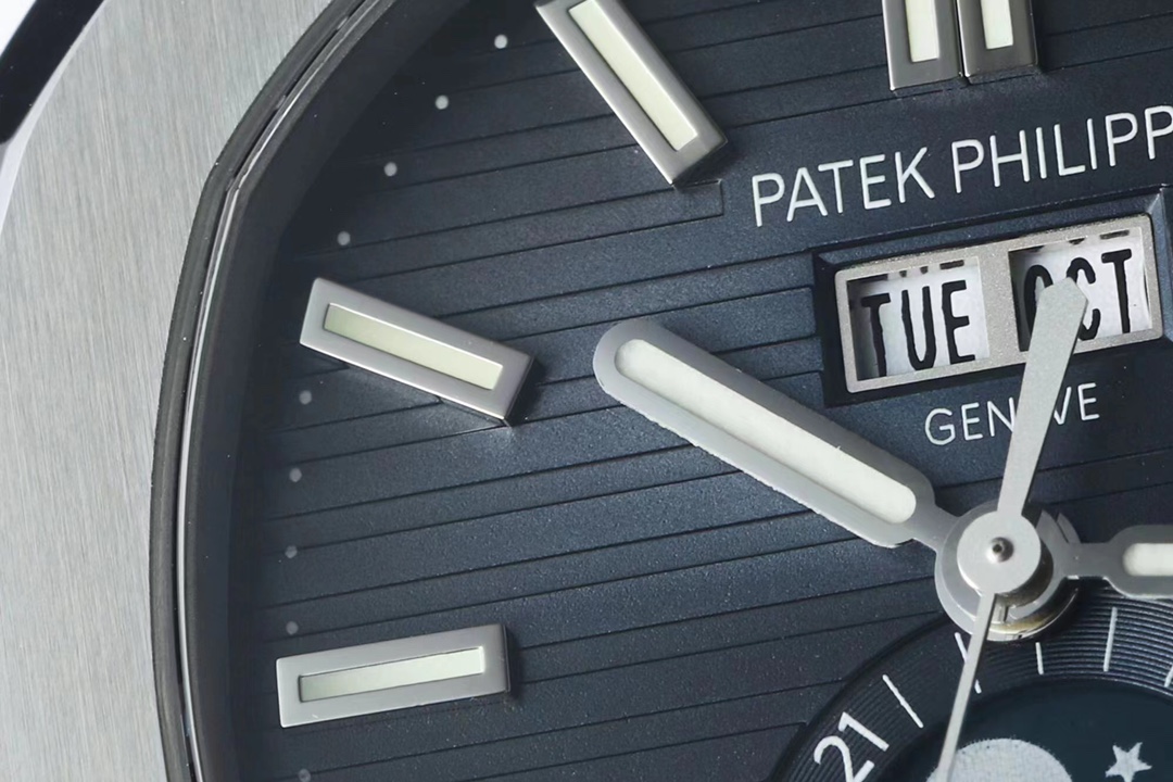 PPF Factory 2025 yılının en iddialı önerisi! Yeni "çelik kral" Patek Philippe Ref.5726/1A Nautilus yıllık takvim saati resmen tahta çıkıyor! — 4. fotoğraf