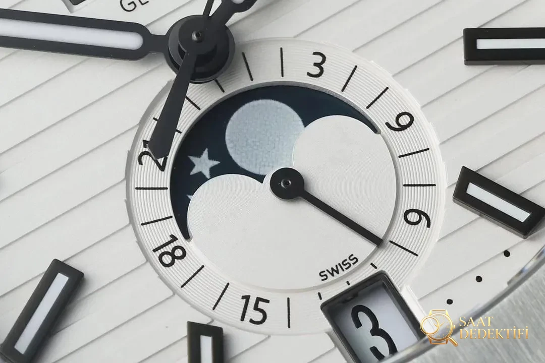 PPF Factory 2025 yılının en iddialı önerisi! Yeni "çelik kral" Patek Philippe Ref.5726/1A Nautilus yıllık takvim saati resmen tahta çıkıyor! - görsel 16