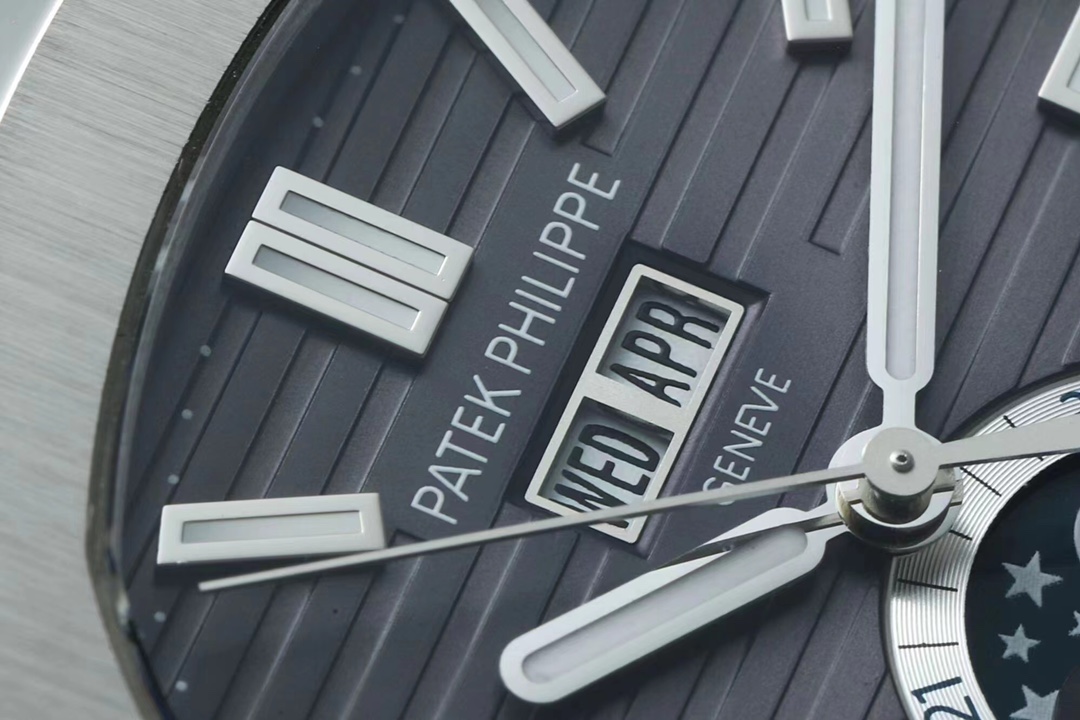 PPF Factory 2025 yılının en iddialı önerisi! Yeni "çelik kral" Patek Philippe Ref.5726/1A Nautilus yıllık takvim saati resmen tahta çıkıyor! — 20. fotoğraf