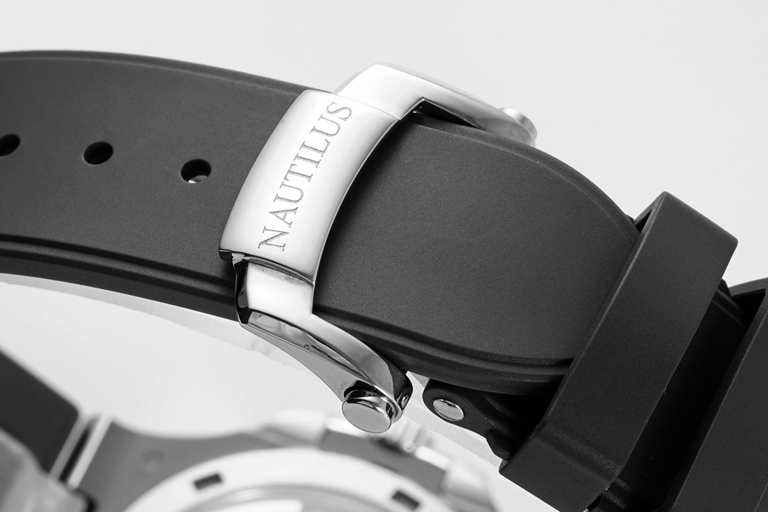 PPF Factory 2025 yılının en iddialı önerisi! Yeni "çelik kral" Patek Philippe Ref.5726/1A Nautilus yıllık takvim saati resmen tahta çıkıyor! — 46. fotoğraf