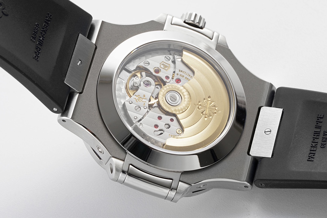 PPF Factory 2025 yılının en iddialı önerisi! Yeni "çelik kral" Patek Philippe Ref.5726/1A Nautilus yıllık takvim saati resmen tahta çıkıyor! — 48. fotoğraf