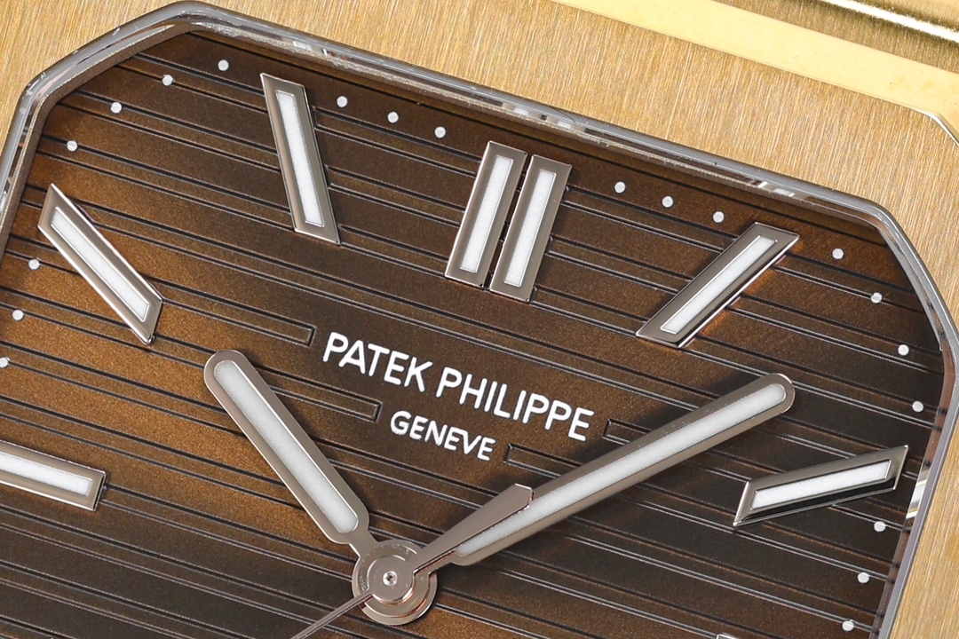 PPF Factory 2025'in zirve yapımı | Patek Philippe Cubitus 5821 "küçük televizyon", zarif spor saatlerde yeni bir çıta belirliyor — 5. fotoğraf