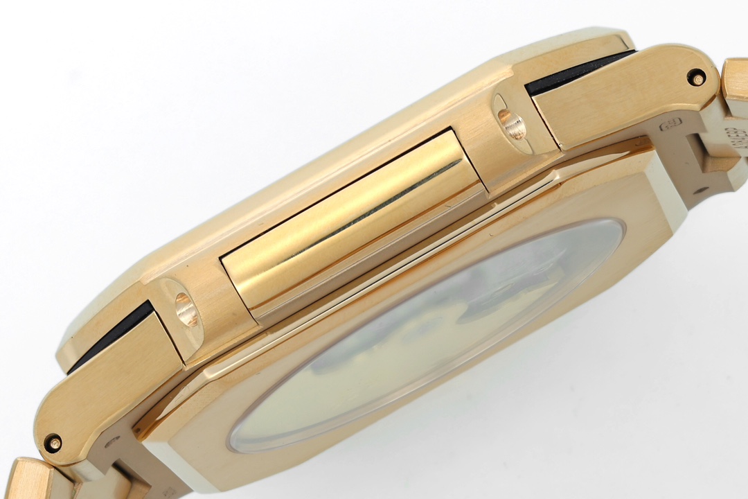 PPF Factory 2025'in zirve yapımı | Patek Philippe Cubitus 5821 "küçük televizyon", zarif spor saatlerde yeni bir çıta belirliyor — 7. fotoğraf
