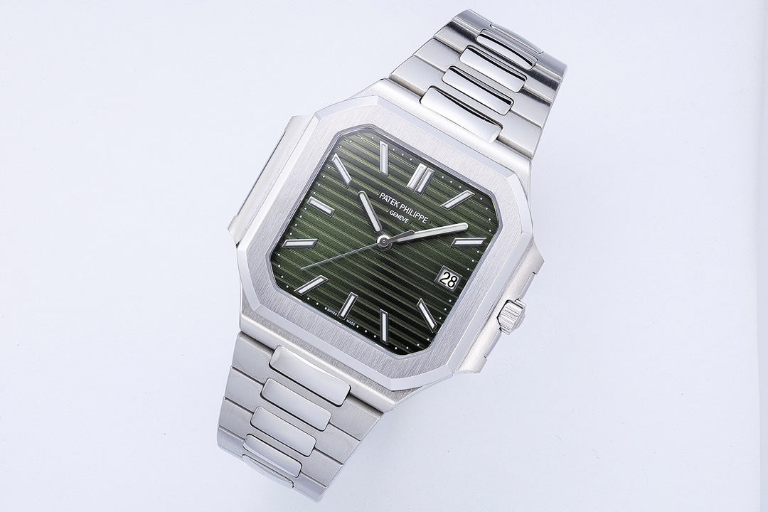 PPF Factory 2025'in zirve yapımı | Patek Philippe Cubitus 5821 "küçük televizyon", zarif spor saatlerde yeni bir çıta belirliyor — 13. fotoğraf