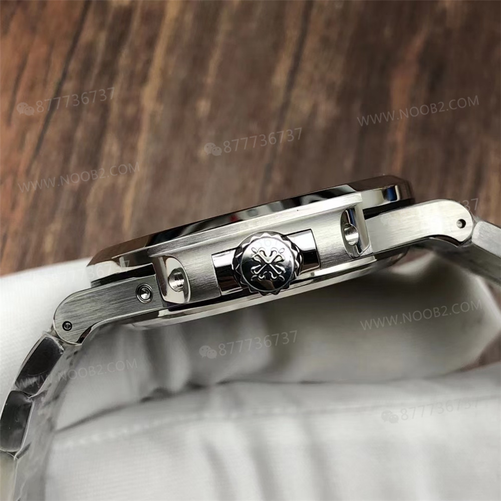 PPF Factory Patek Philippe 5712 Nautilus 240 Tek Parça Mekanizmalı Replika Saatin Açığı Var mı? — 5. fotoğraf