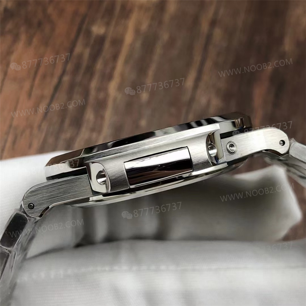 PPF Factory Patek Philippe 5712 Nautilus 240 Tek Parça Mekanizmalı Replika Saatin Açığı Var mı? — 6. fotoğraf