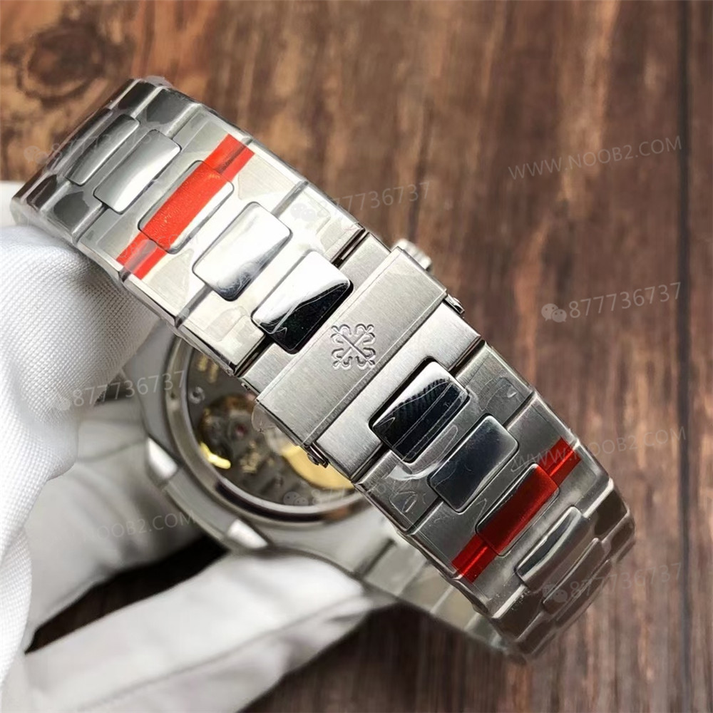 PPF Factory Patek Philippe 5712 Nautilus 240 Tek Parça Mekanizmalı Replika Saatin Açığı Var mı? — 9. fotoğraf