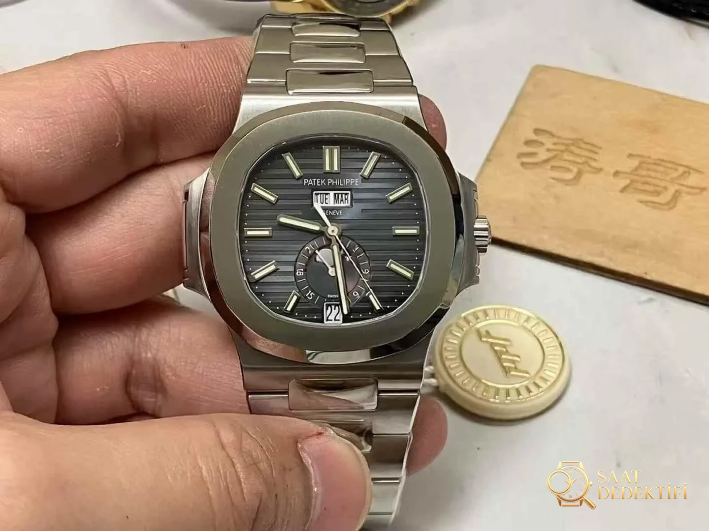 Patek Philippe Nautilus 5726 PPF Factory İncelemesi - Ön Görünüm ve Kasa Tasarımı