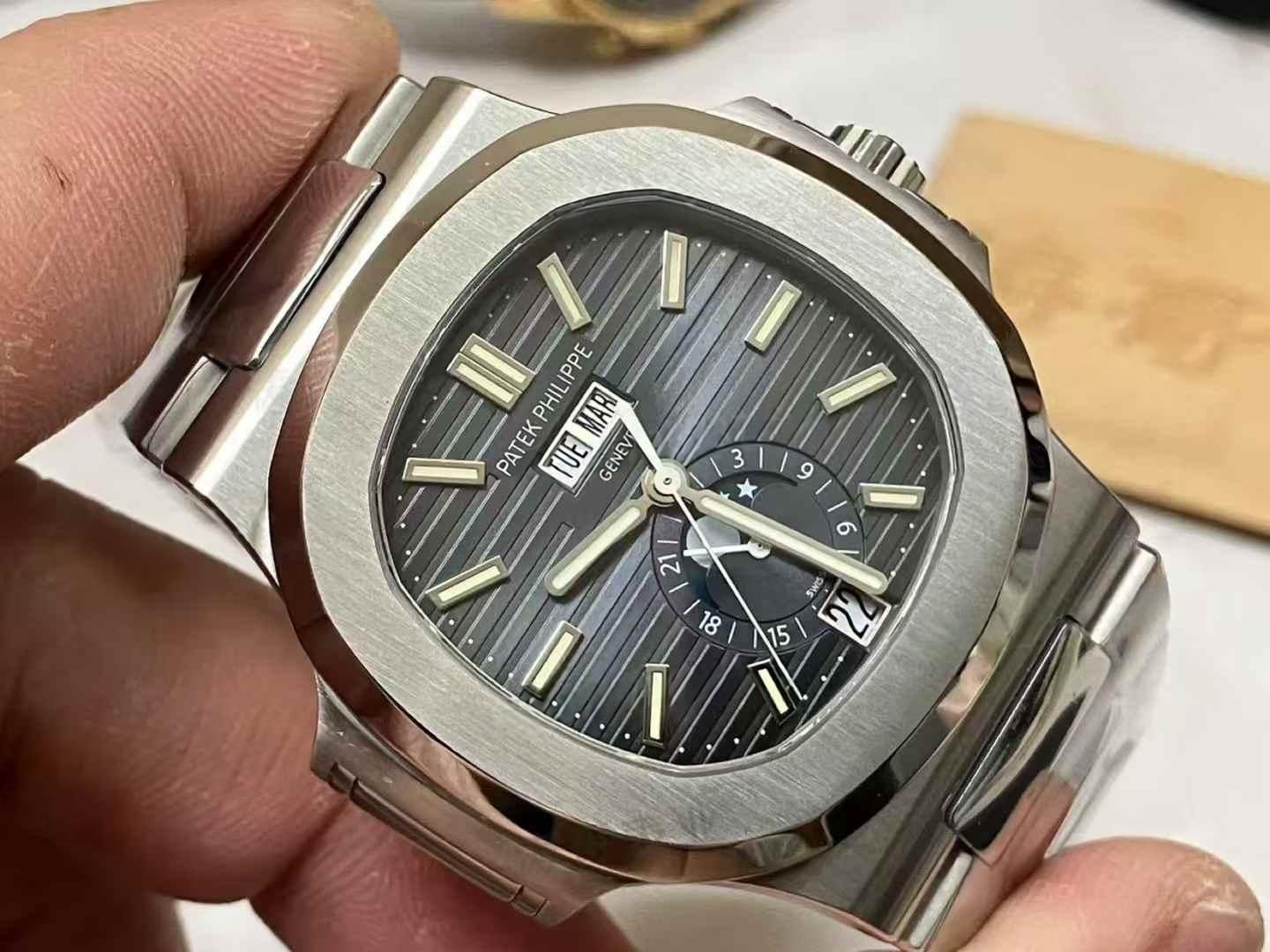 PPF Factory Patek Philippe 5726 Nautilus işçiliği nasıl? Orijinaline benzerliği ne kadar? — 4. fotoğraf