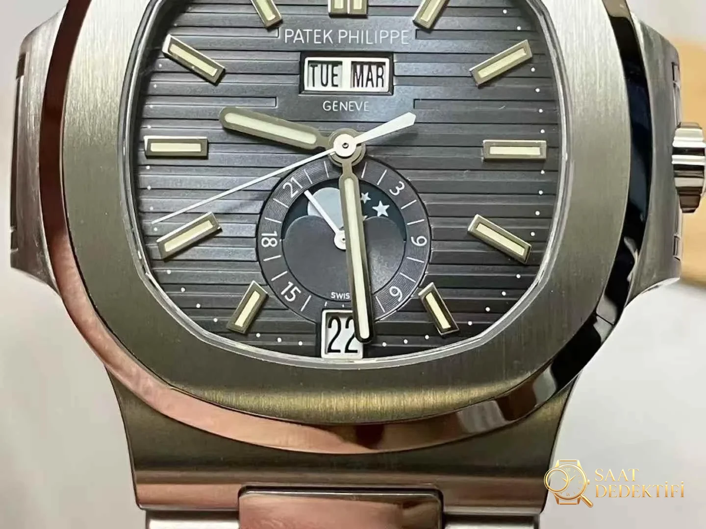 PPF Factory Patek Philippe 5726 Nautilus işçiliği nasıl? Orijinaline benzerliği ne kadar? - Makro Kadran ve İndeks İşçiliği