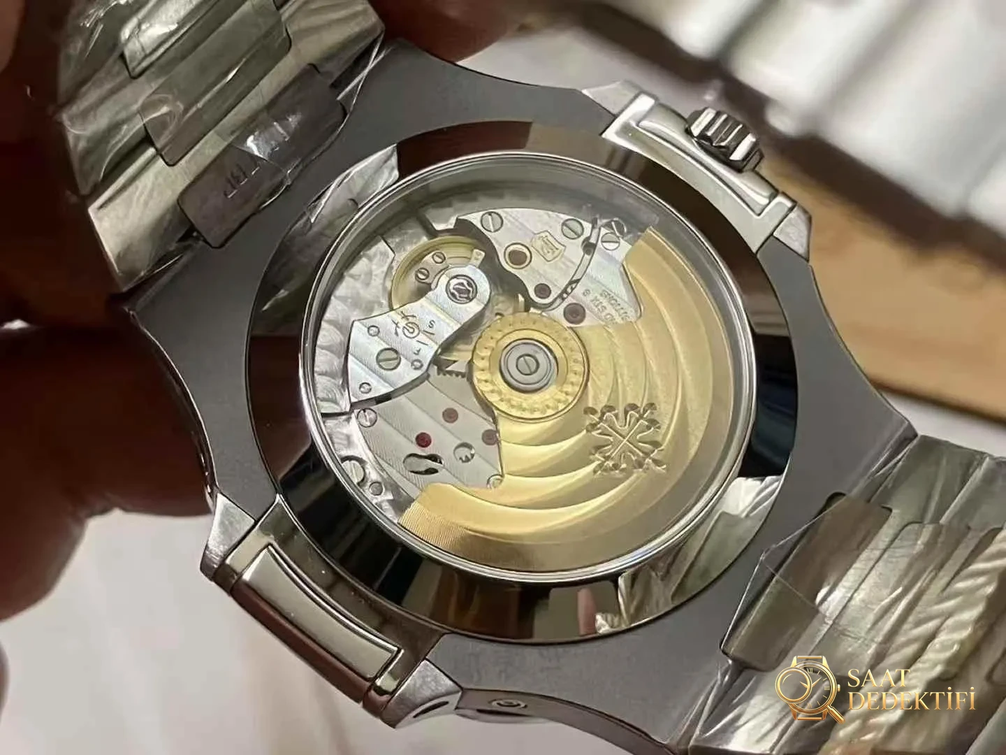 PPF Factory Patek Philippe 5726 Nautilus işçiliği nasıl? Orijinaline benzerliği ne kadar? - Bilekte Duruş ve Kasa Orantısı