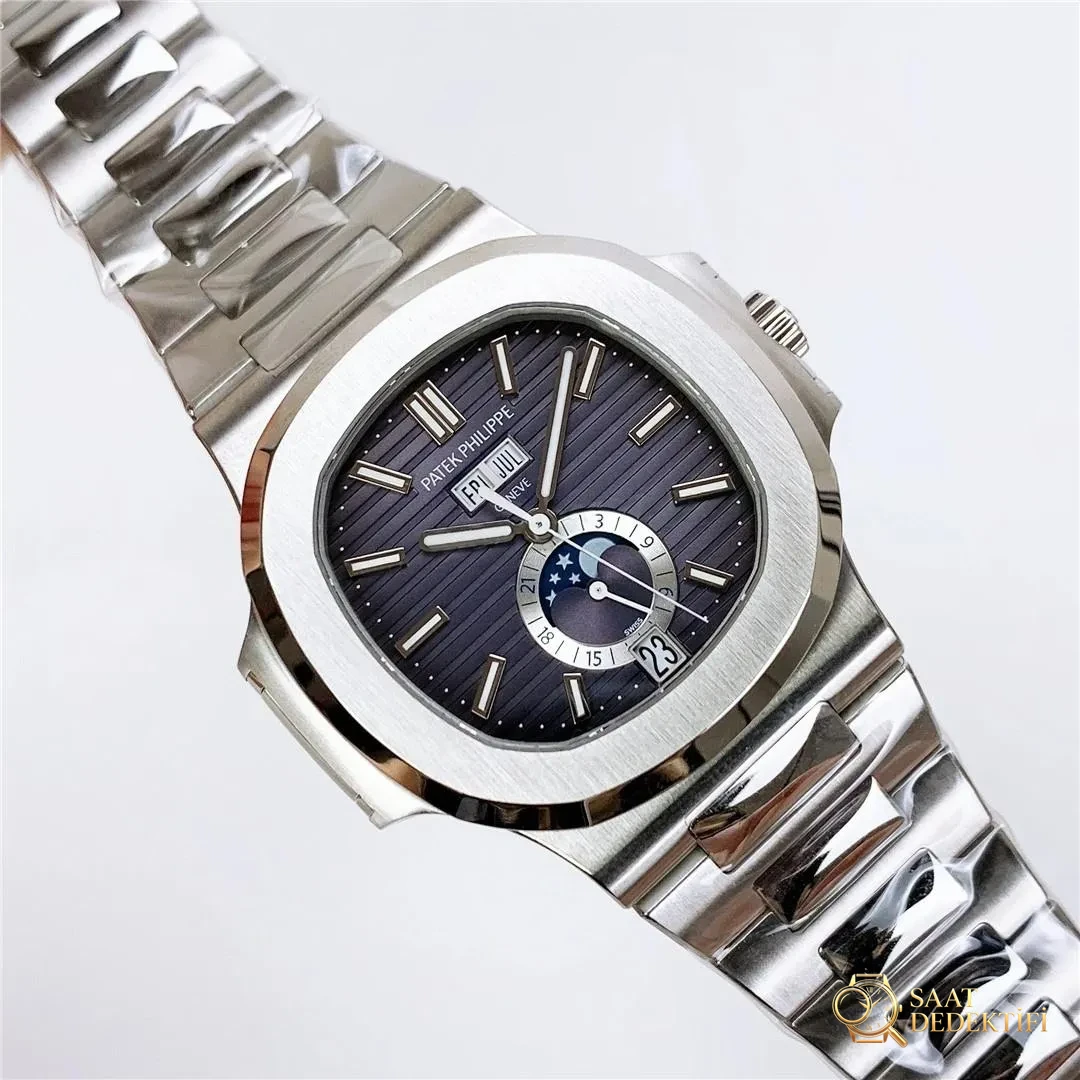 PPF Factory Patek Philippe Nautilus 5726 yıllık takvim saati üzerine - Bilezik, Toka ve Klips Mekanizması