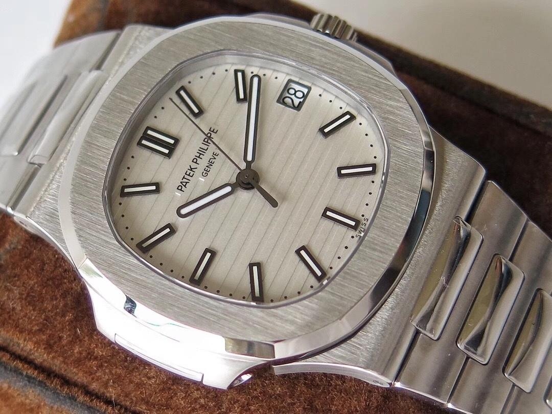 PPF Factory Patek Philippe Nautilus: En güçlü kral PF ve MKS'i kusursuzca geçebilir mi? — 5. fotoğraf
