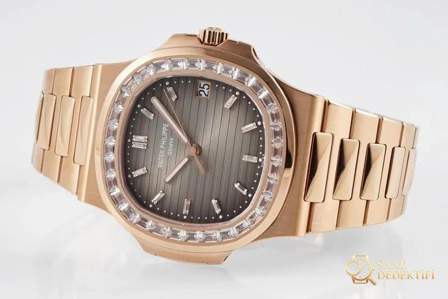 PPF Factory Patek Philippe Nautilus Sport Elegance Serisi 5711R-001 Roze Altın Elmas Taşlı İnceleme - Bilezik, Toka ve Klips Mekanizması