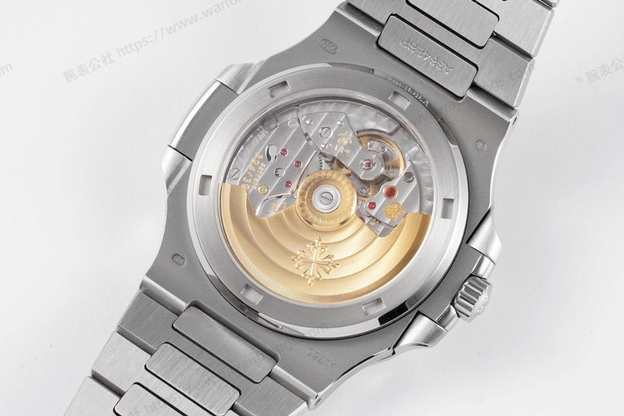 PPF Factory Patek Philippe Sport Elegance Serisi 5711/1A 010 Beyaz Kadran Elmas Kakmalı Nautilus İncelemesi — 7. fotoğraf