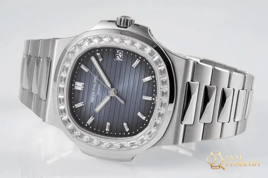 PPF Factory Patek Philippe Sport Elegance serisi 5711/1A 010 gri-mavi elmas kakmalı Nautilus kol saati incelemesi - Bilezik, Toka ve Klips Mekanizması