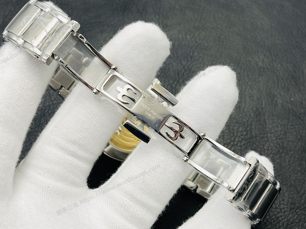 PPF Factory Patek Philippe TWENTY~4 serisi 7300 göz kamaştıran lansmanıyla sahnede — 3. fotoğraf