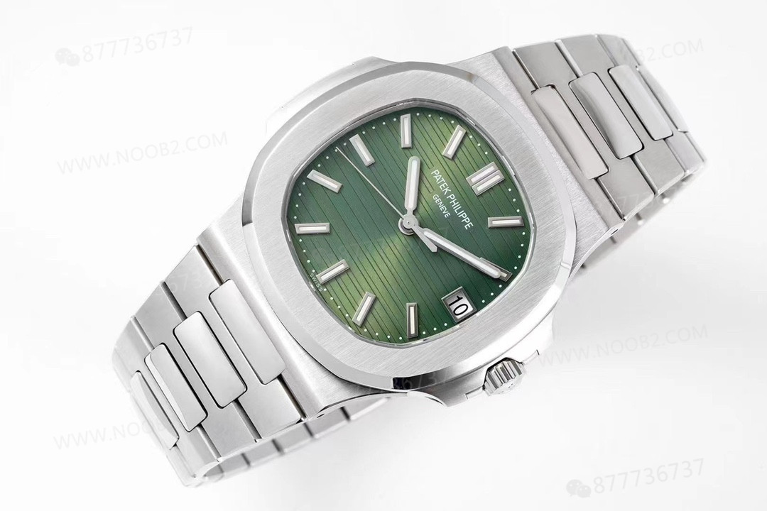 PPF Factory Patek Philippe zeytin yeşili kadranlı Nautilus 5711 - 330 mekanizmasına yükseltildi — 6. fotoğraf
