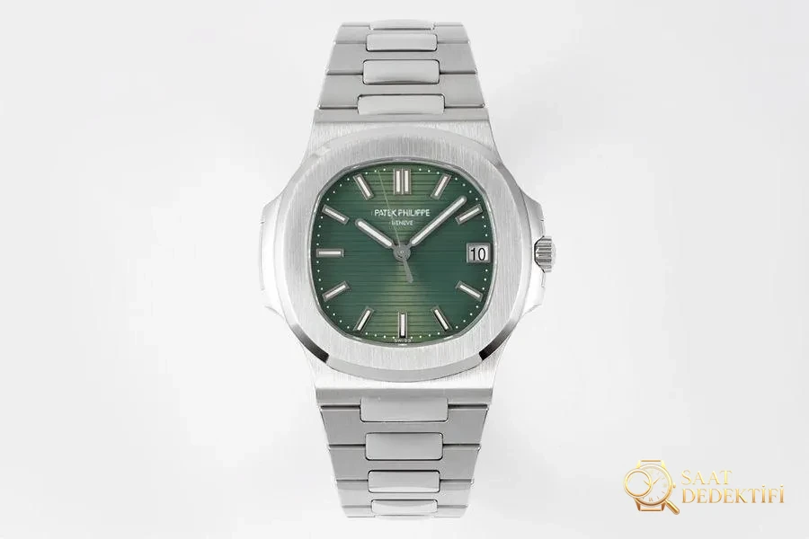 PPF Factory Patek Philippe Zeytin Yeşili Nautilus İncelemesi - Fosfor ve Super-LumiNova Gece Görünümü