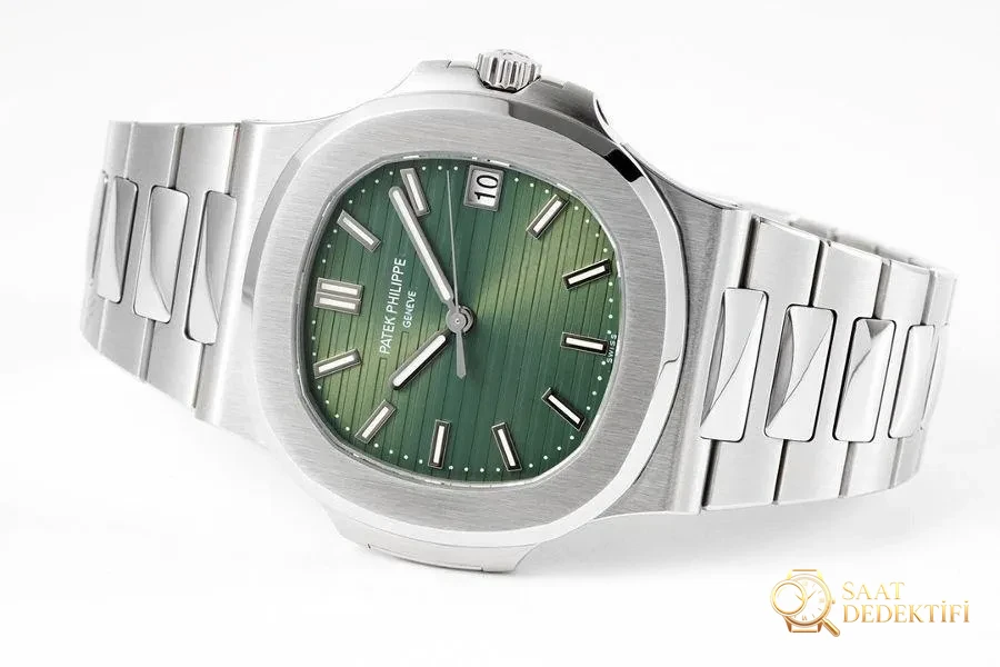 PPF Factory Patek Philippe Zeytin Yeşili Nautilus İncelemesi - Kadran Detayı ve Bezel İşçiliği