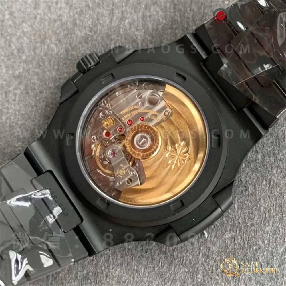 PPF Factory Super Nautilus V4 «Karbon Kaplama Black Diamond» İşçilik İncelemesi - Arka Kapak ve Mekanizma Detayı