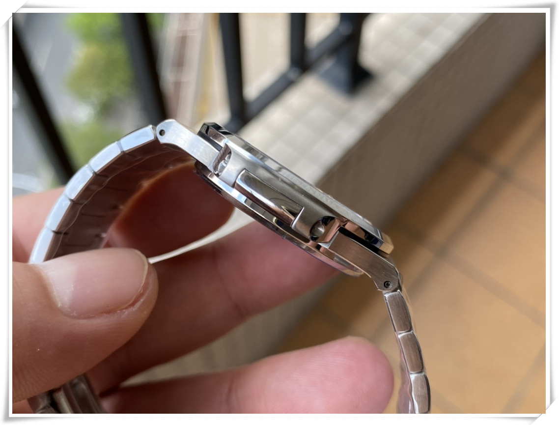 PPF Factory v4 sürümü Patek Philippe Nautilus 5711 replika saat gerçek çekim incelemesi — 5. fotoğraf