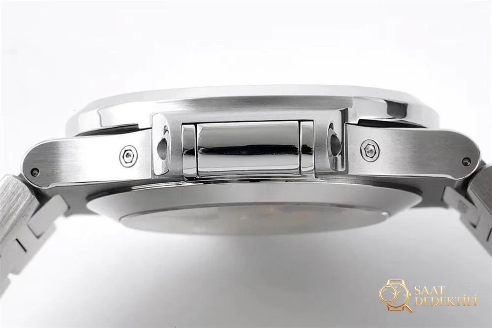 PPF Patek Philippe 5726 Nautilus yıllık takvim ay evreli replika saatin işçiliği nasıl? - Klips Kilidi ve Lazer Damgalar