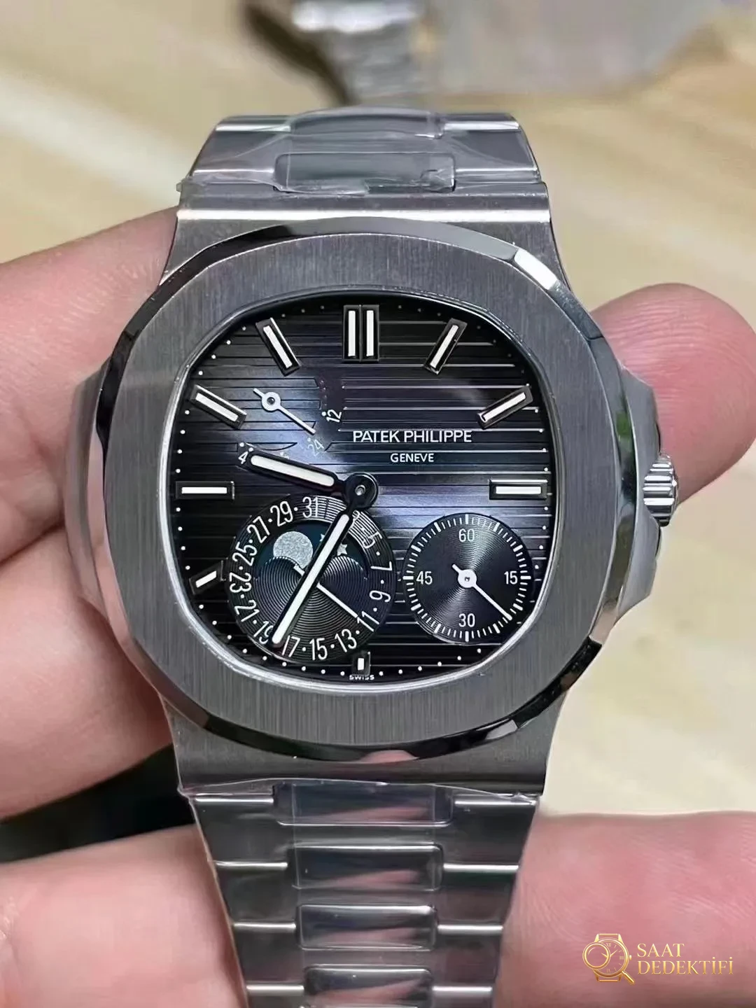 Patek Philippe Nautilus 5712 PPF Factory İncelemesi - Ön Görünüm ve Kasa Tasarımı