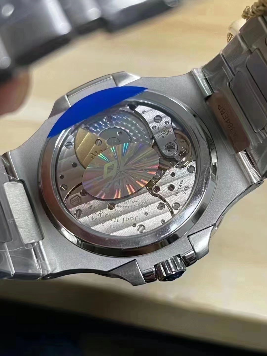 V2 Nautilus 5712 Mekanizma