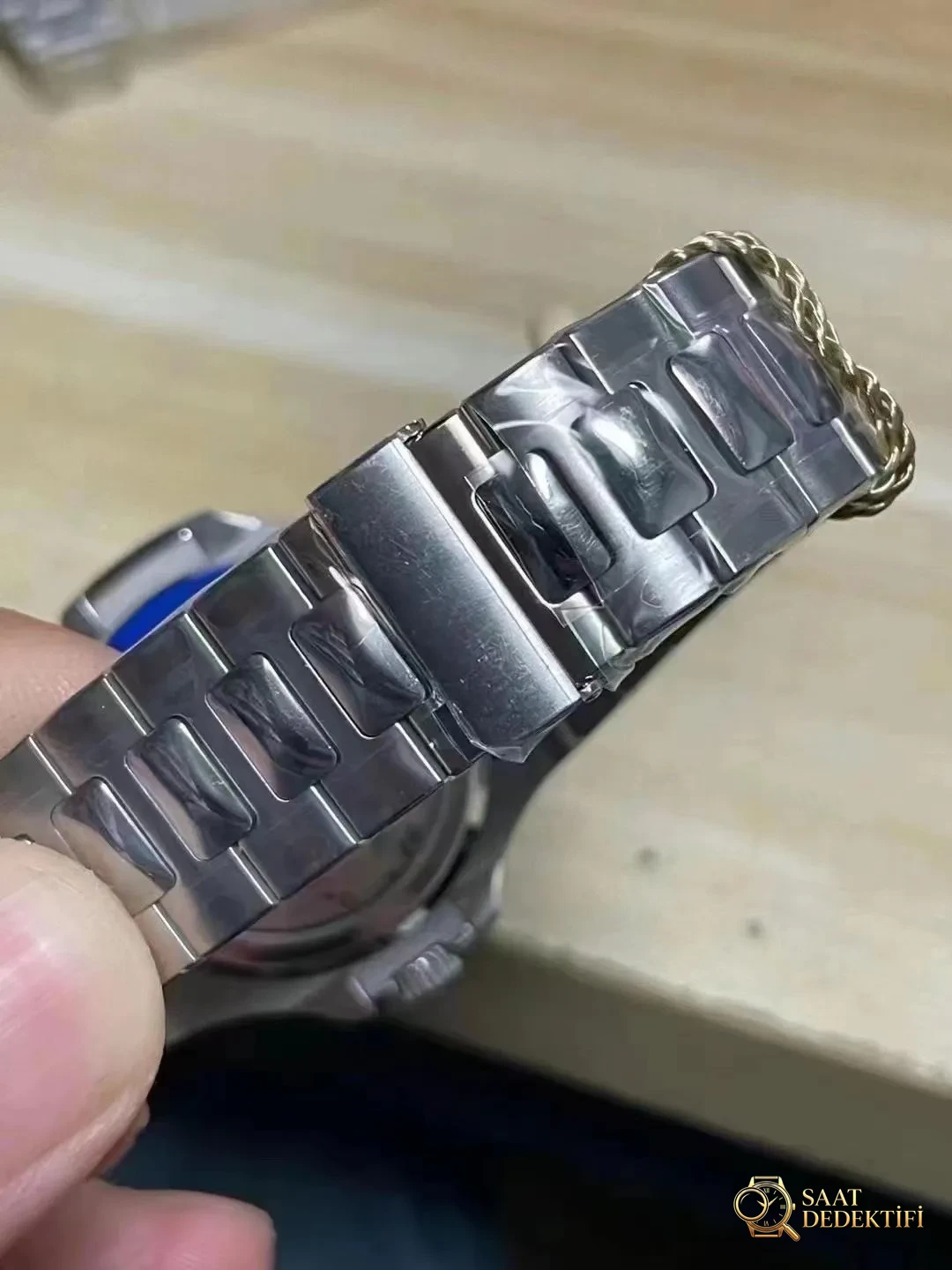 V2 Nautilus 5712 Bilezik