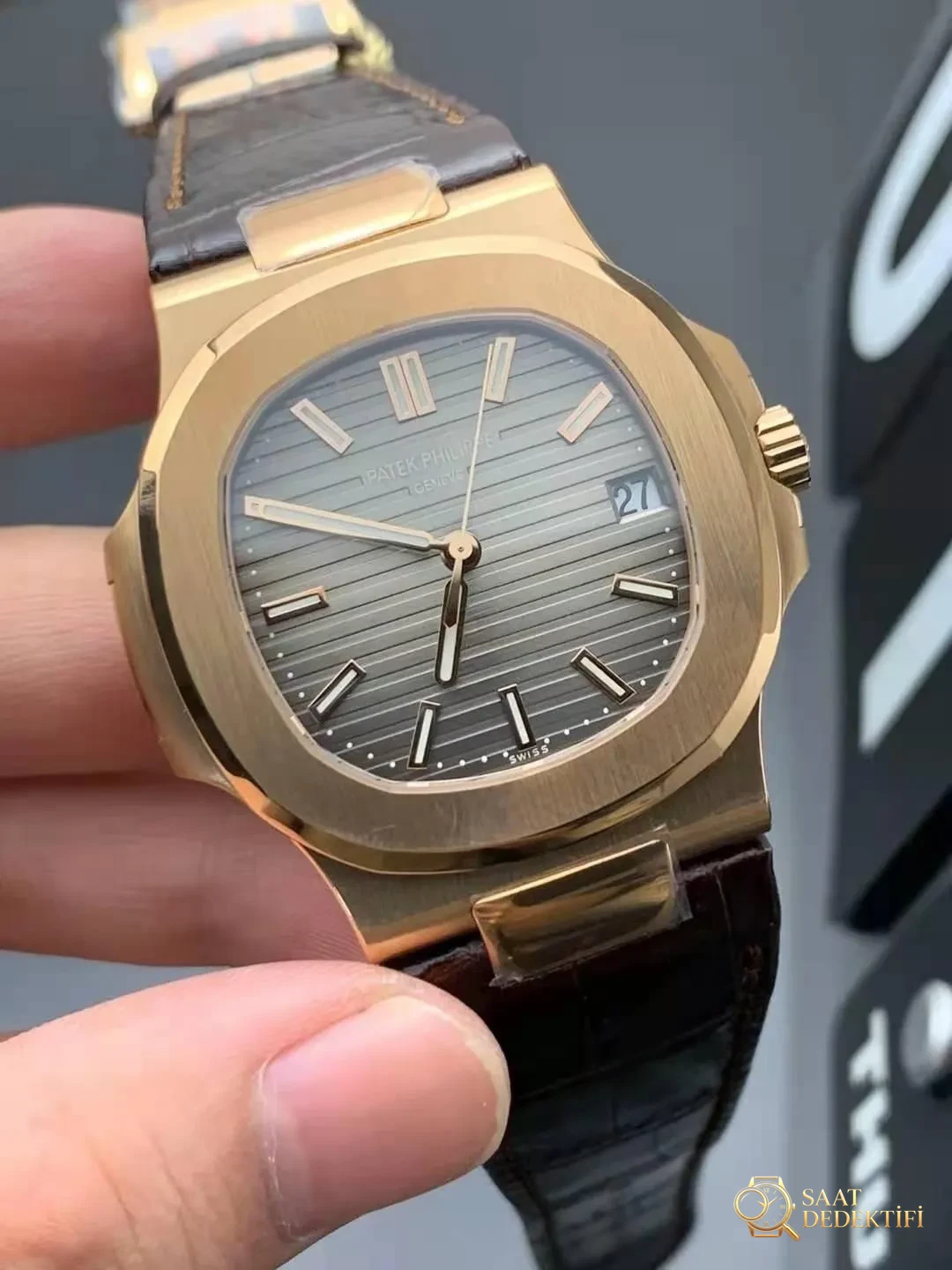 Replika Patek Philippe Nautilus 5711 Roze Altın Saat