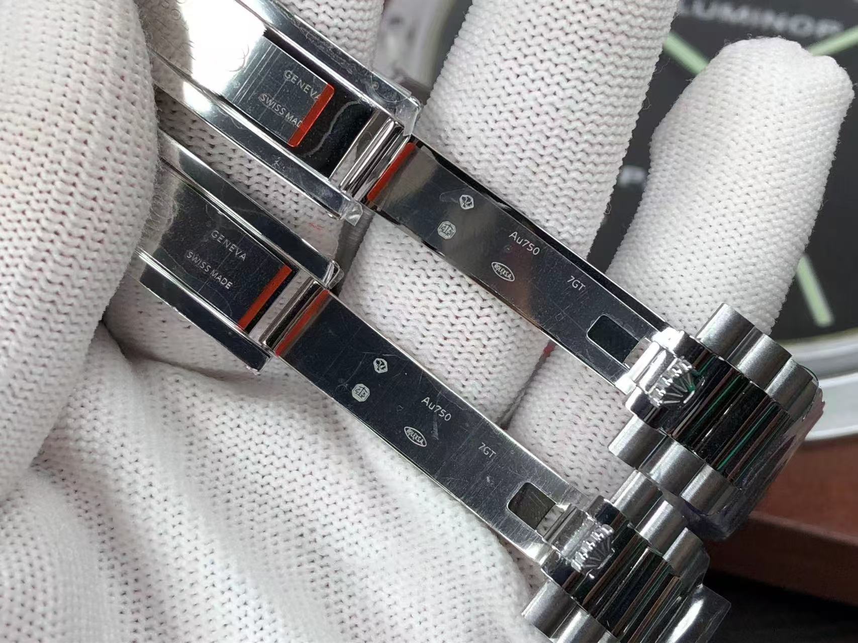 QF Day-Date vs GM Day-Date — 20. fotoğraf